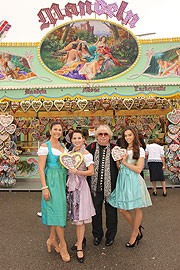 Roncalli Wiesnbummel mit Berhard Paul und Familie (©Foto: Martin Schmitz)